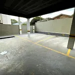 Novo central 2 quartos wifi/garagem/elevador 206