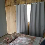 Kitnet próxima a Itaipú