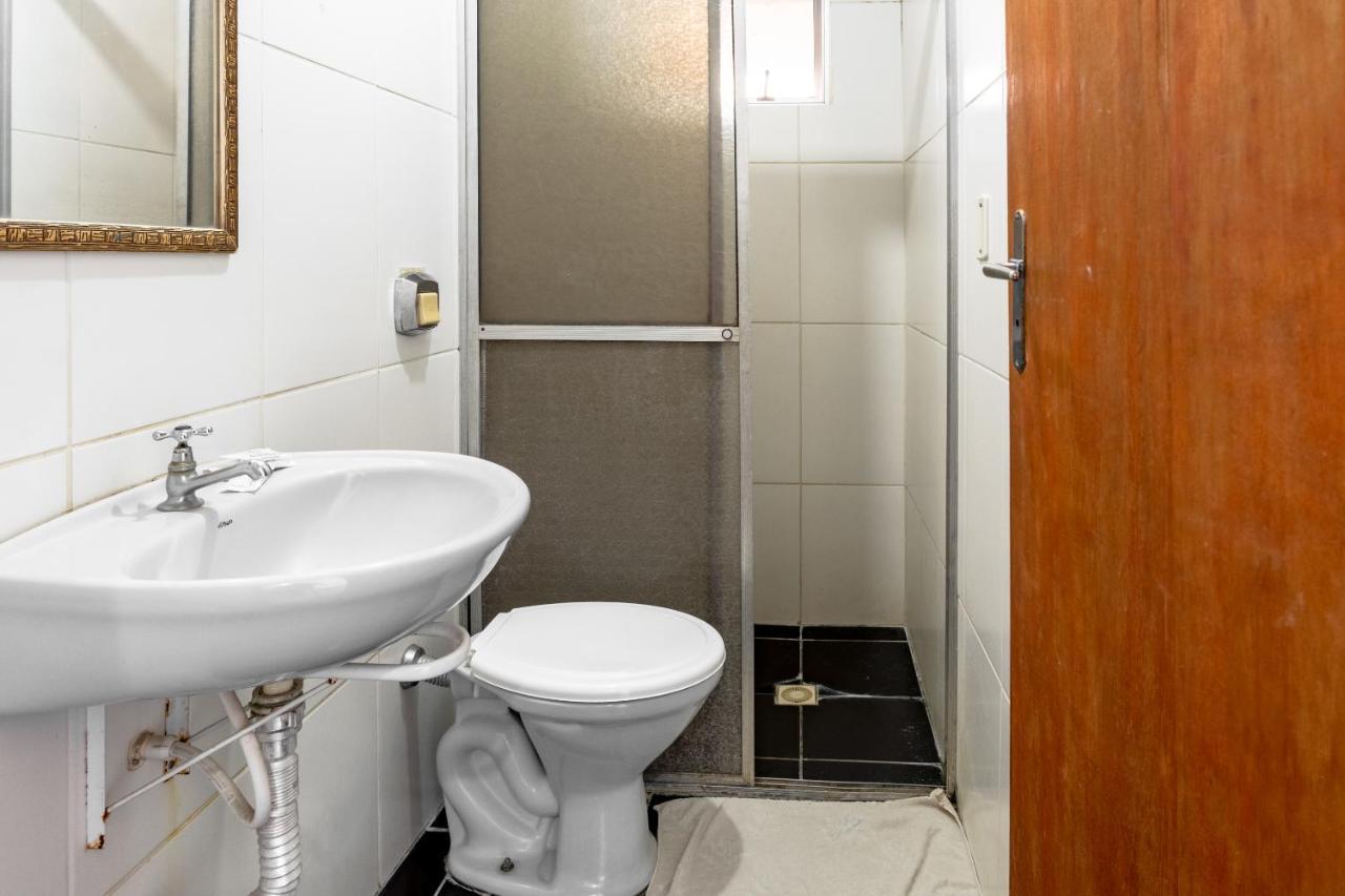 Hotel Oyo Nacional Palace Hotel, 4*