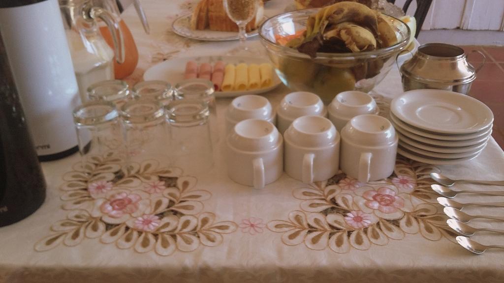 Aconchego Lar Cama E Cafe