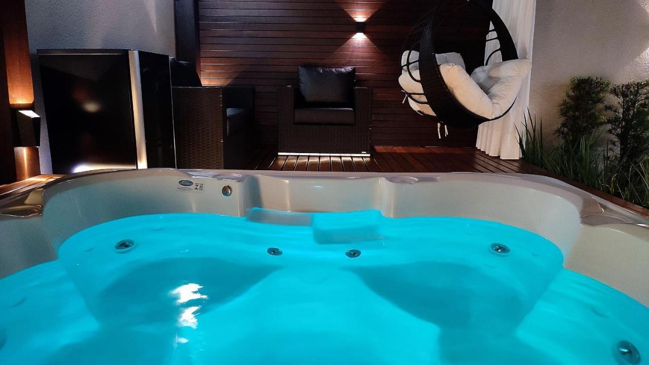 Casa de férias Casa Luxo Jacuzzi Aquecida Prox Cataratas E Aerpt Foz do Iguaçu