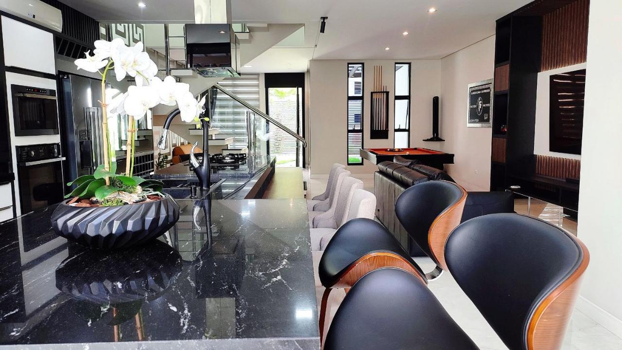 Casa de férias Casa Luxo Jacuzzi Aquecida Prox Cataratas E Aerpt