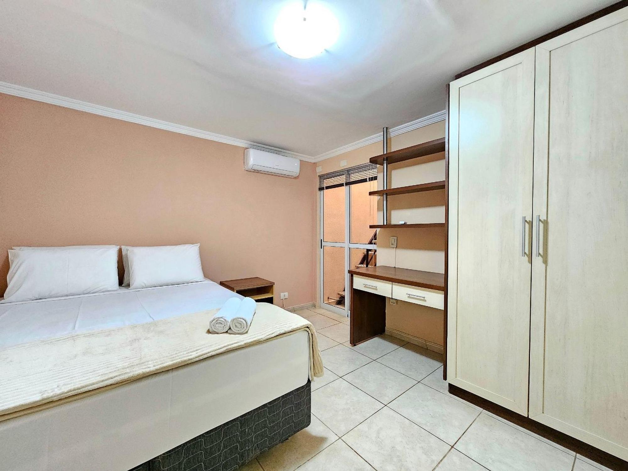 Casa de férias Casa 4 Quartos Piscina Prox Paraguai E Itaipu
