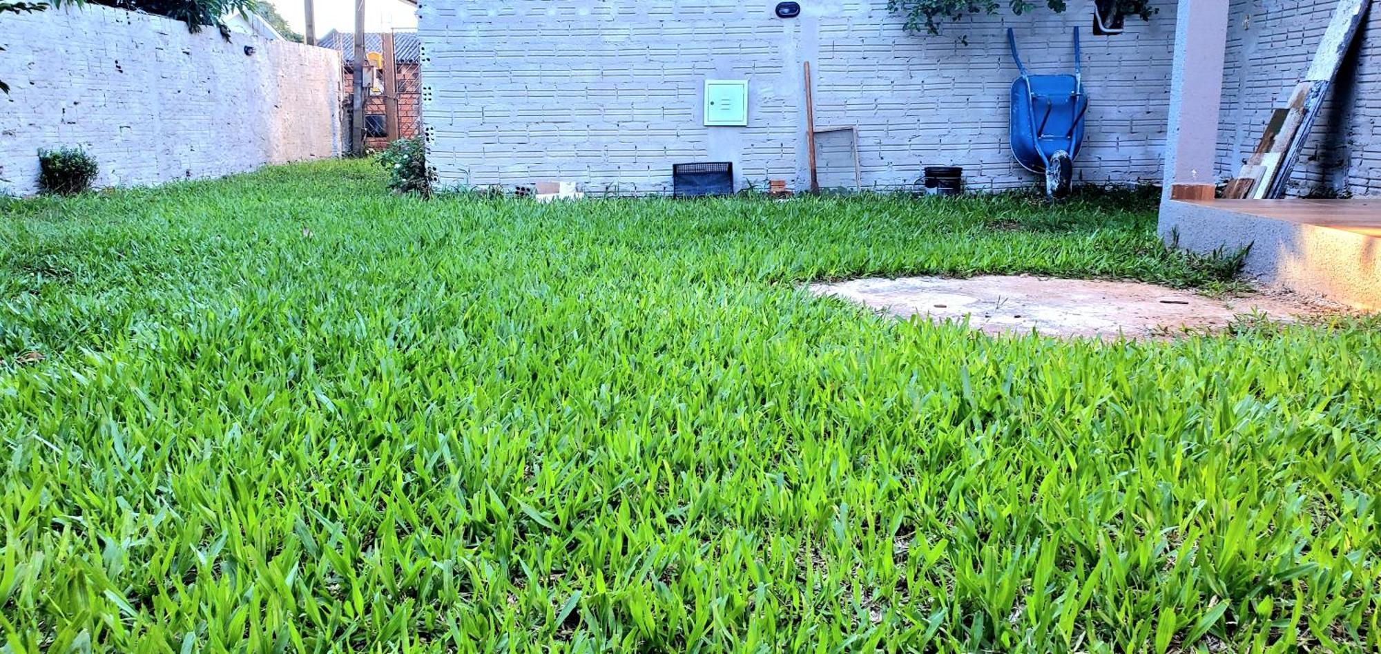 Casa Com Gramado E Aconchegante, Proximo A 3 Casa de férias