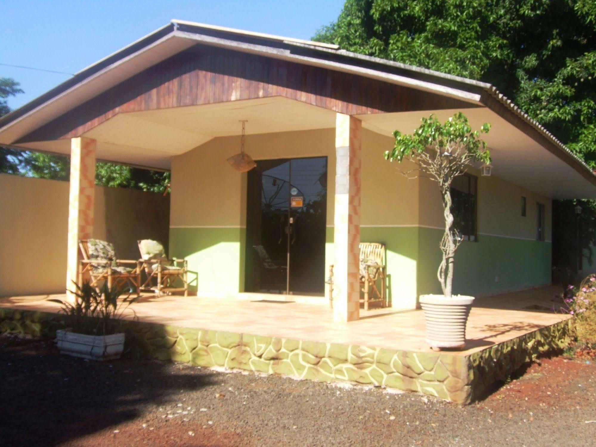 Casa de hóspedes Naipi 2*
