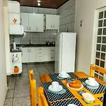 Casa Na Fronteira