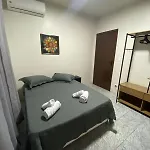 Quarto Privativo No Centro De Foz