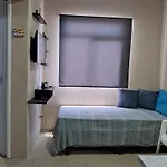 Apto Bem Localizado Todo Mobiliado