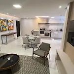 Apto 22 - Suite Familia Prox Paraguai