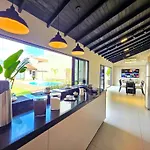 2 Suites Novas Alto Padrao Area De Lazer Ampla