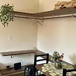Apartamento Central, Completo, Com Ar Condicionado, Cozinha E Wifi
