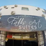 Falls Art Hotel