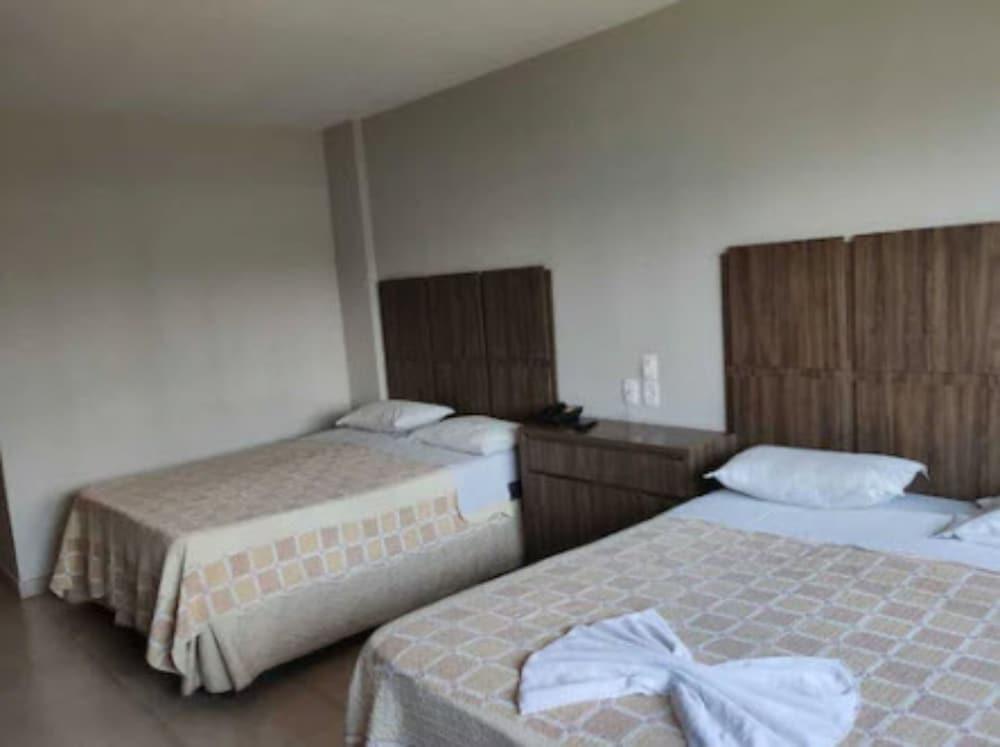 Hotel Lanville Athenee Foz do Iguacu
