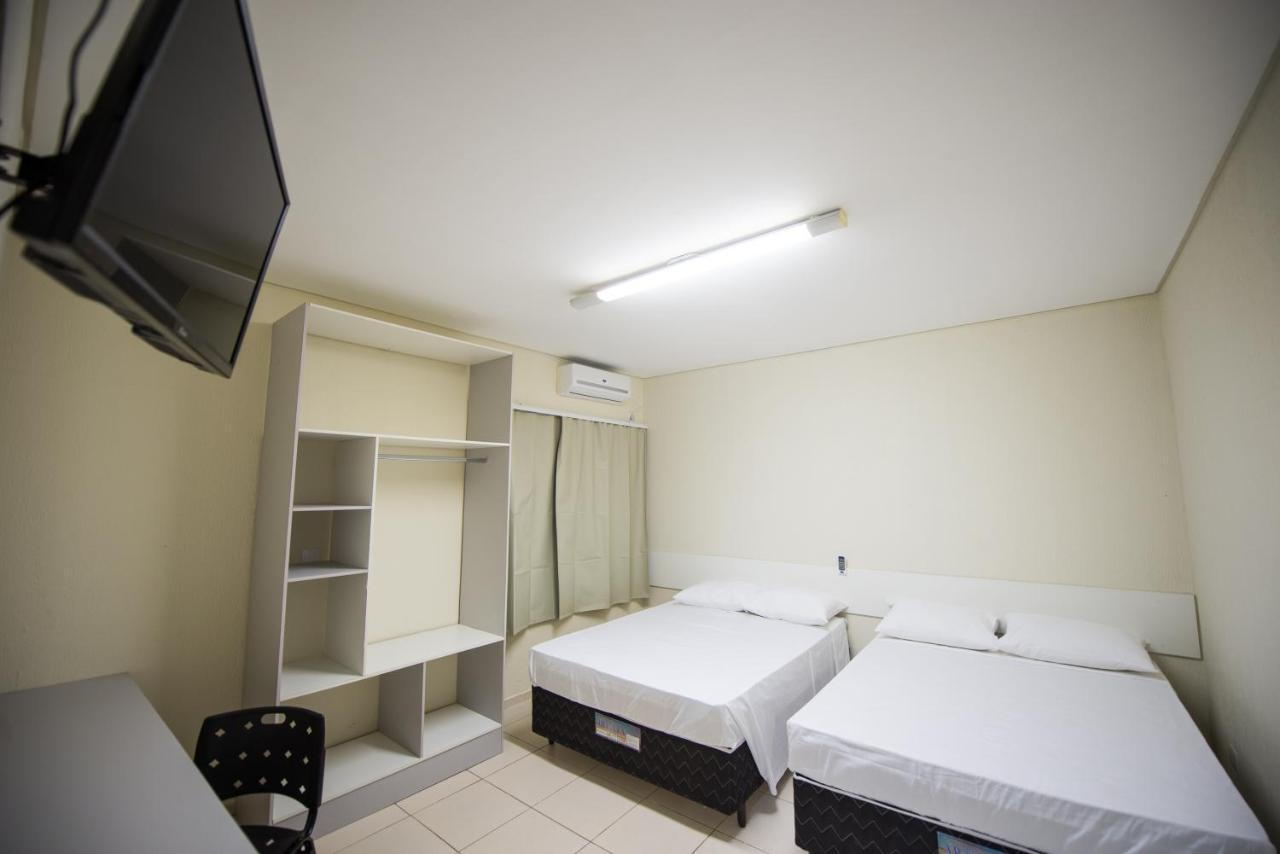 Homestay Dumont No Centro De Foz *
