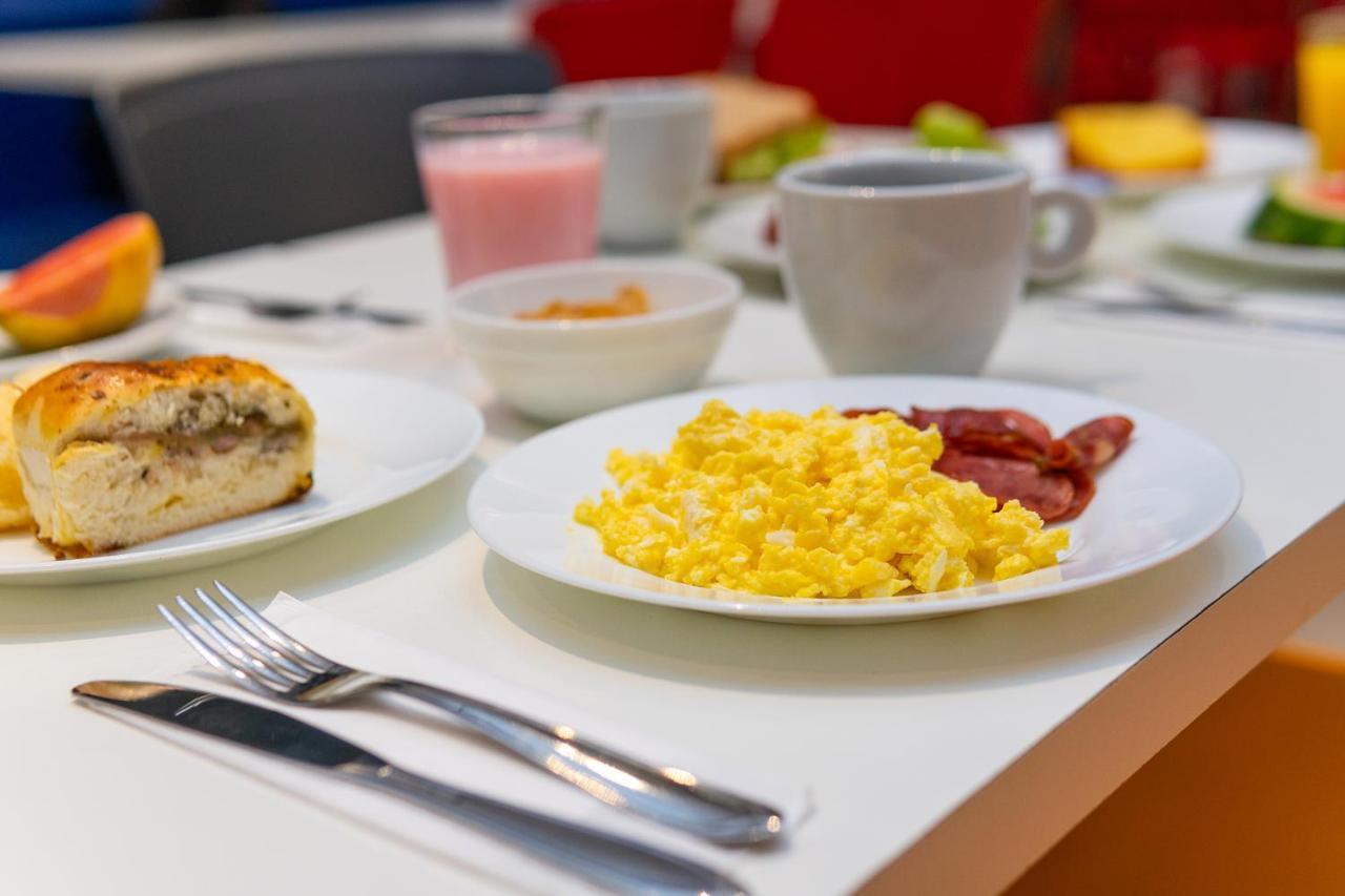 Ibis Budget Hotel 2*