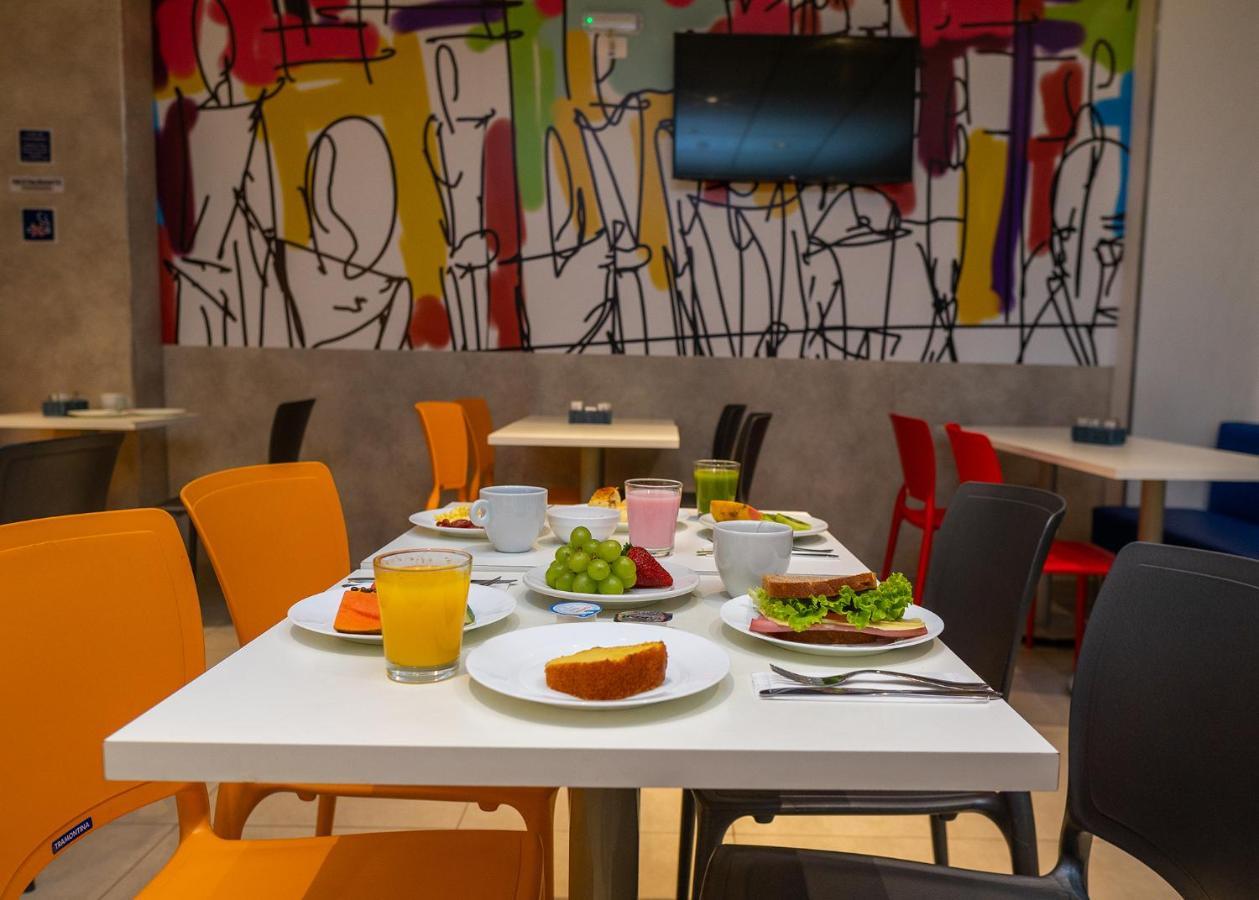 Hotel Ibis Budget Foz do Iguaçu