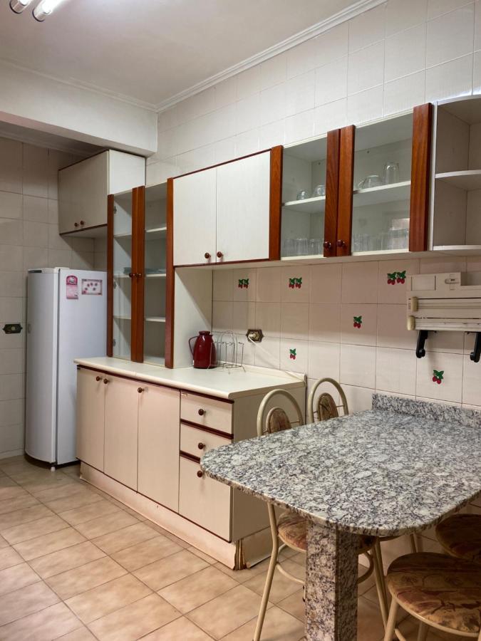 Ampla Casa Em Condominio *