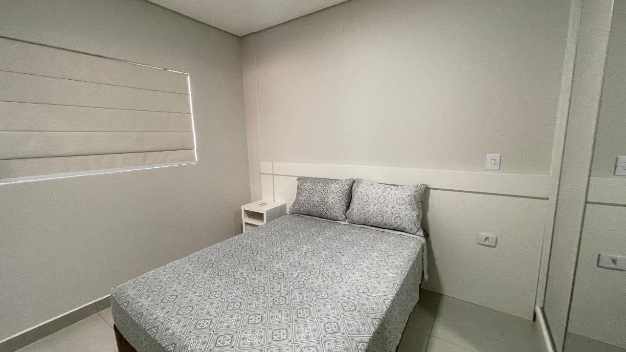 Novo E Amplo Apartamento A Poucos Passos Do Shopping Jl - Centro De Foz Apartamento