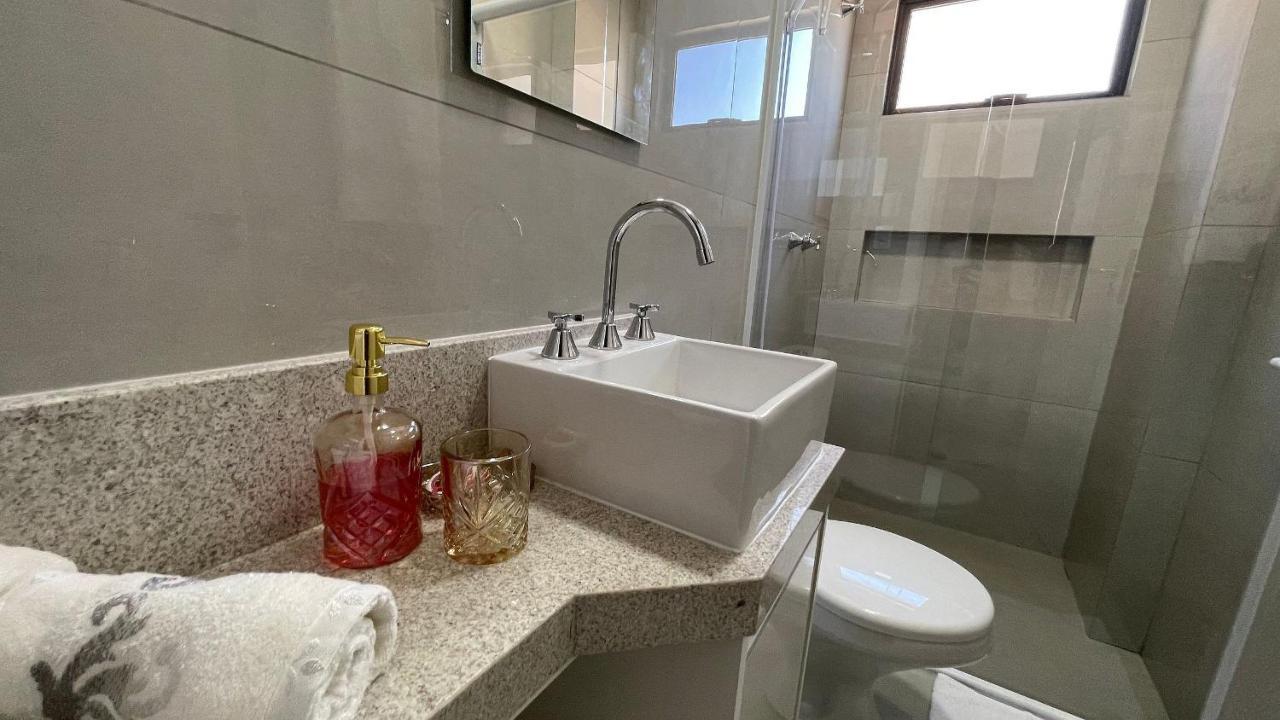 Novo E Amplo Apartamento A Poucos Passos Do Shopping Jl - Centro De Foz Apartamento