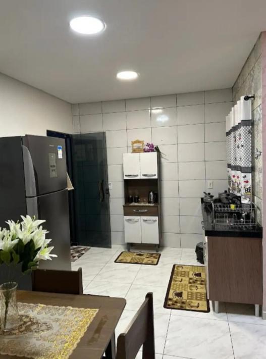 Linda Casa Completa Confortavel Сasa de vacaciones