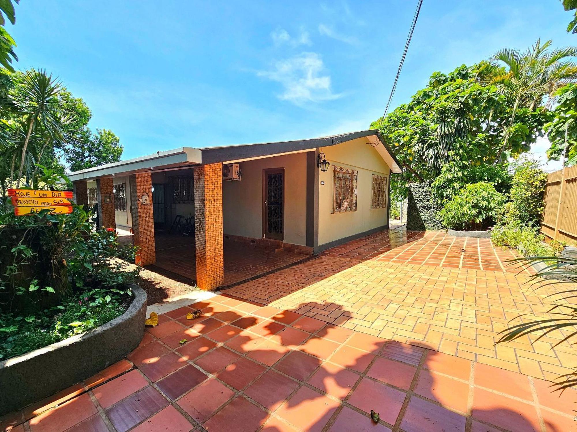Casa de férias Casa Familiar 4 Quartos Piscina Regiao Foz *