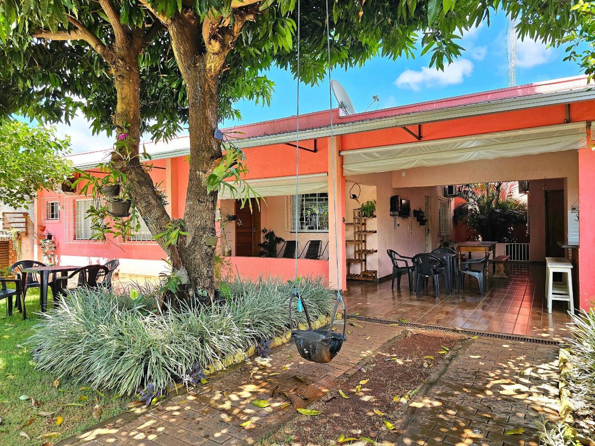 Casa4 Quartos Piscina Prox Centro E Cataratas Casa de férias