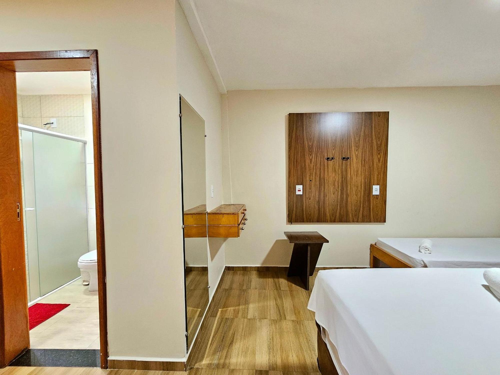 Casa4 Quartos Piscina Prox Centro E Cataratas Casa de férias *