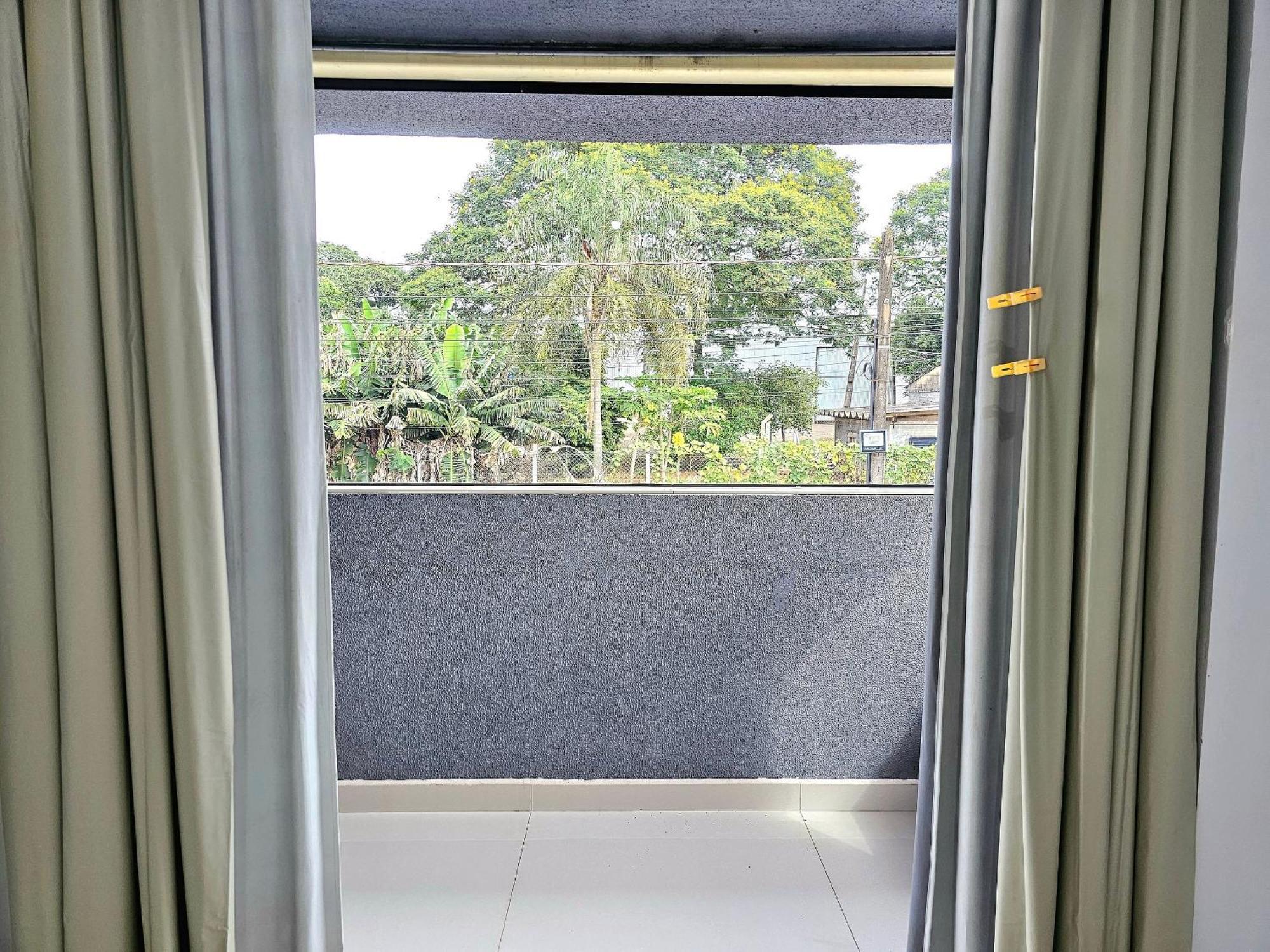 Casa Ampla Piscina Prox Ginasio Costa E Paraguai Casa de férias *