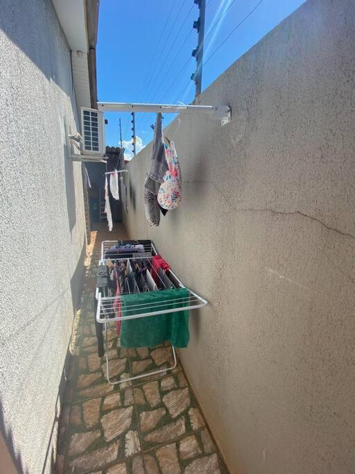 Casa Aconchegante Com Piscina Сasa de vacaciones