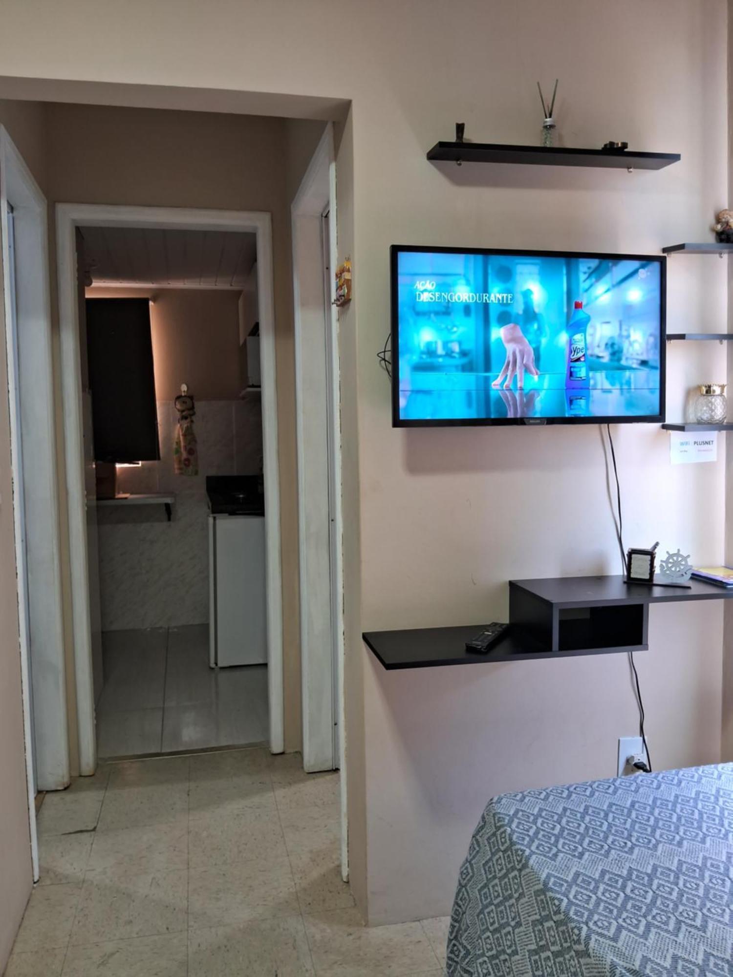Apto Bem Localizado Todo Mobiliado *
