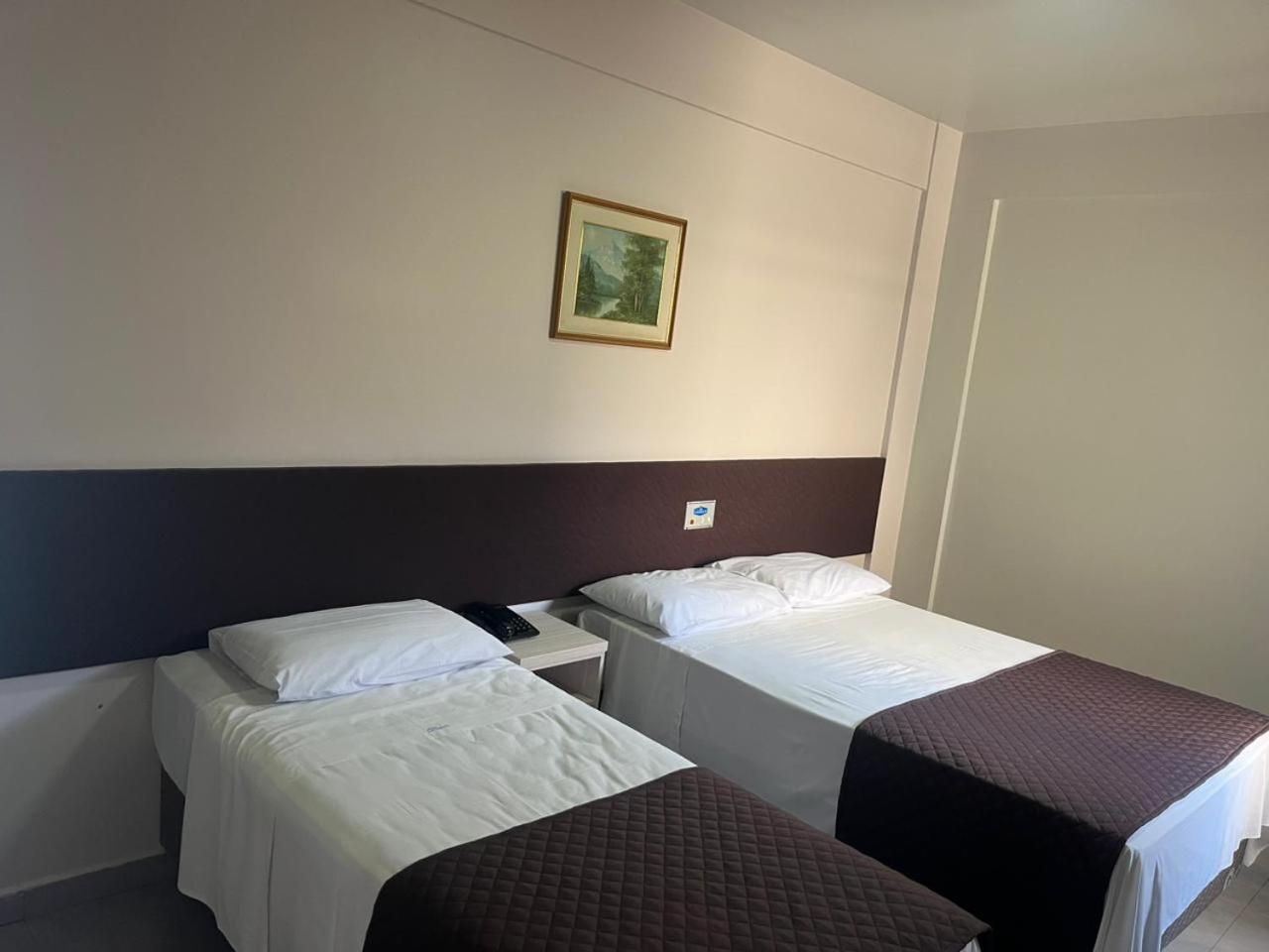 Hotel Lawrence 3*