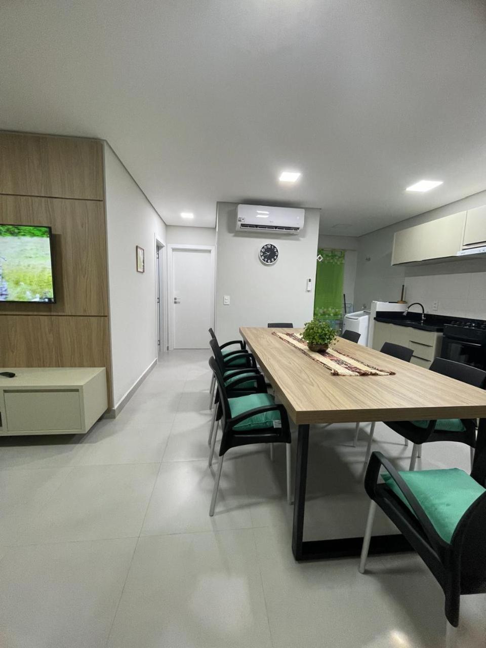 Novo, Acongegante E Bem Localizado 405 Apartment