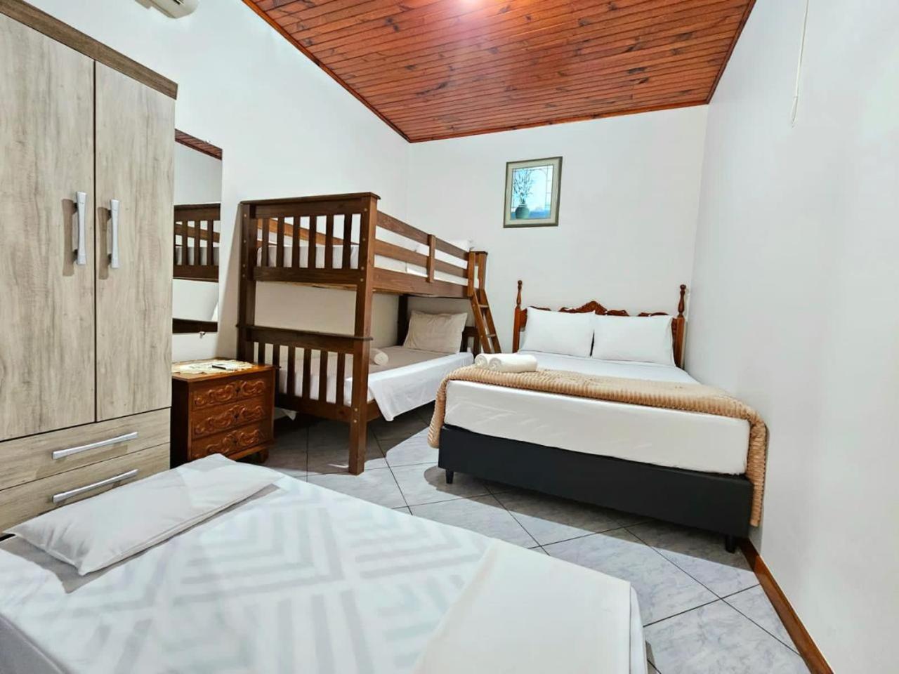 Holiday home Casa De Ferias Em *