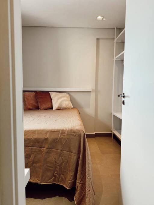 Apartamento Novo E Impecavel *