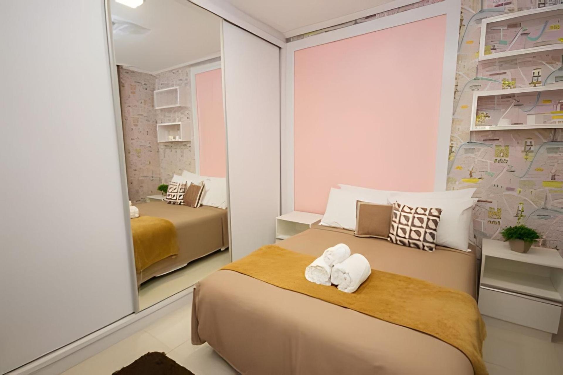 Casa de férias Sobrado Com 1 2 Ar 1km Shopping Jl *