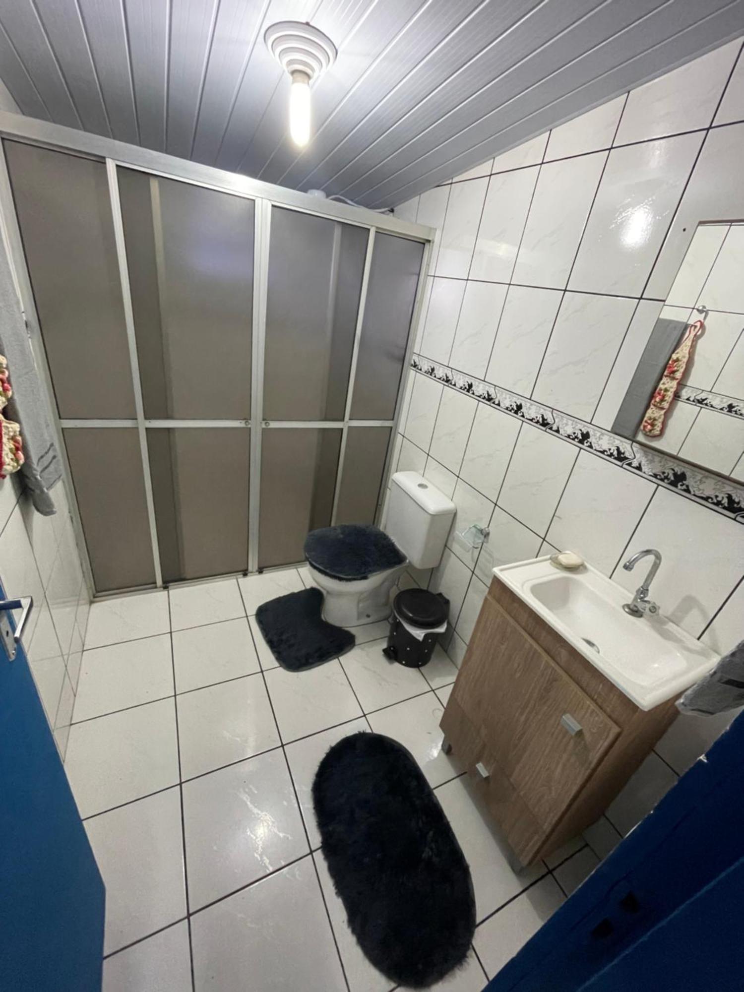 Casa Em *
