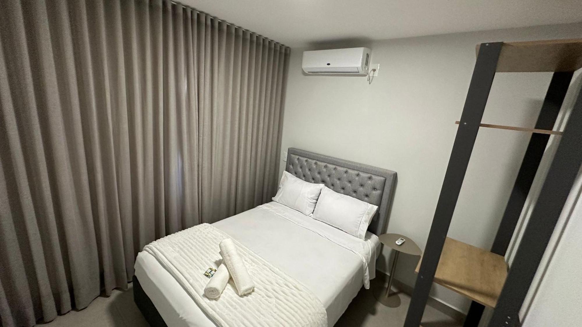 Apartamento Novissimo Na Regiao De Foz - Crisalidas *
