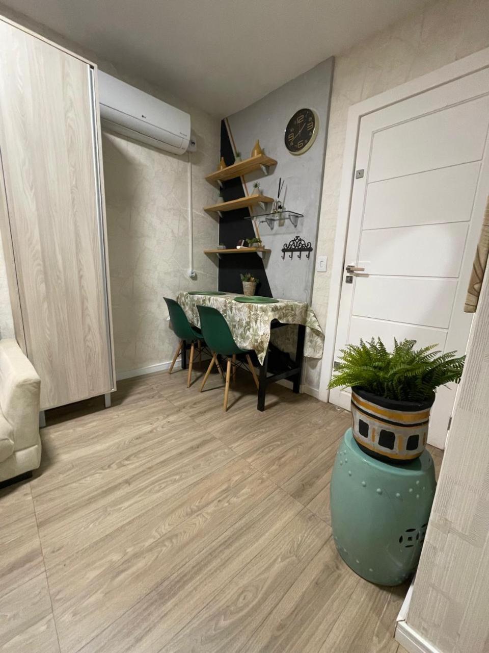 Hian's Place 01 *