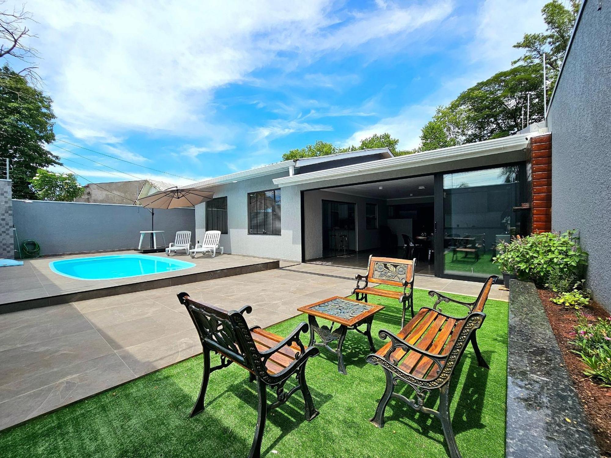 Casa de férias Linda Casa Com Piscina
