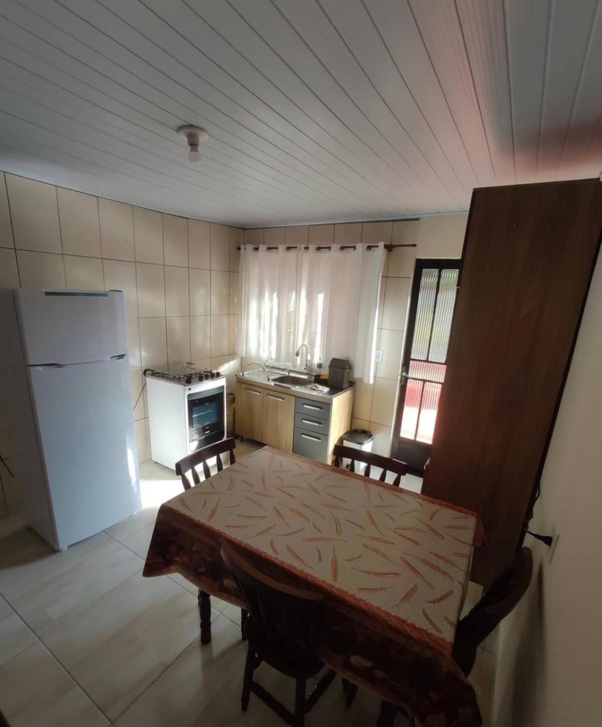 Kitnet Confortavel Iolanda Apartamento *
