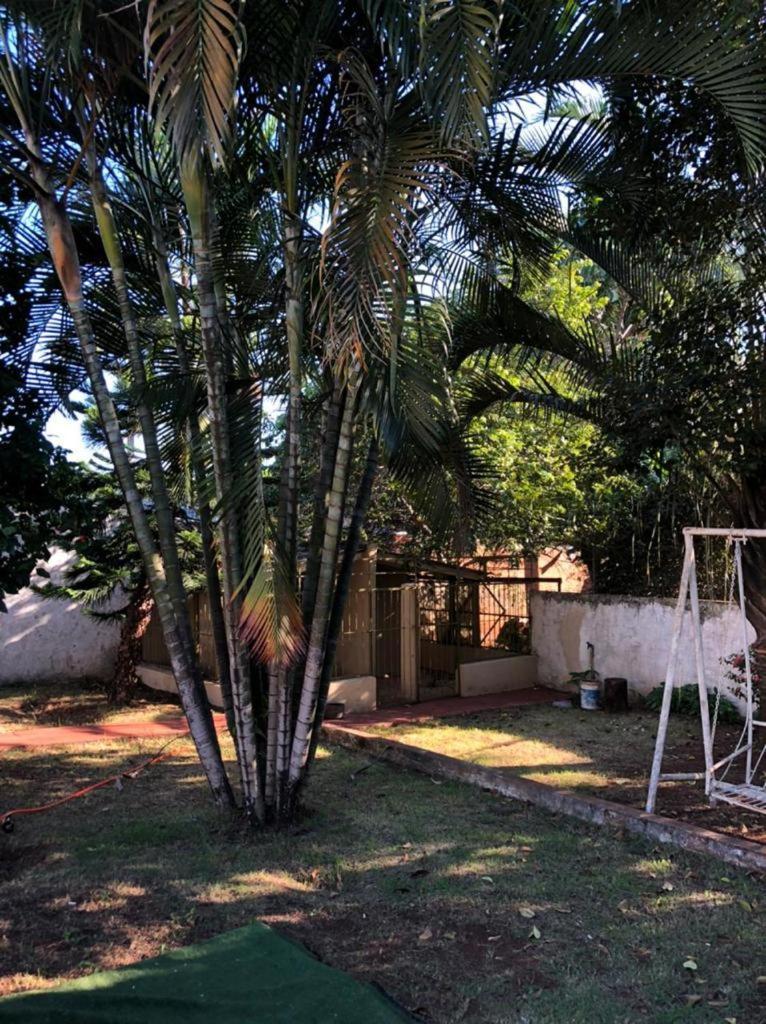 Casa Confortavel Com Piscina Casa de férias *