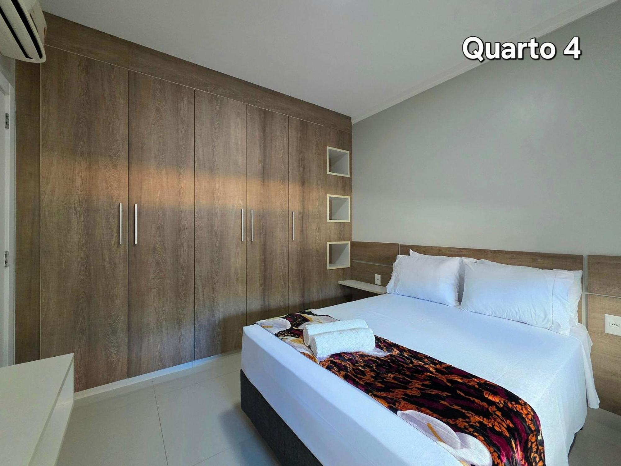 Casa de férias 5 Quartos 4 Banheiros, Na A, A 5 Min Paraguai Foz do Iguaçu