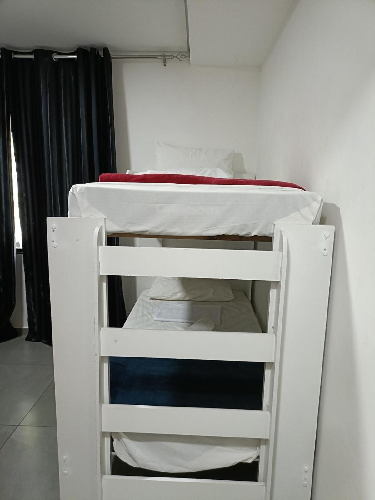 Casa de férias Casa Privativa Com Piscina - Marchi *