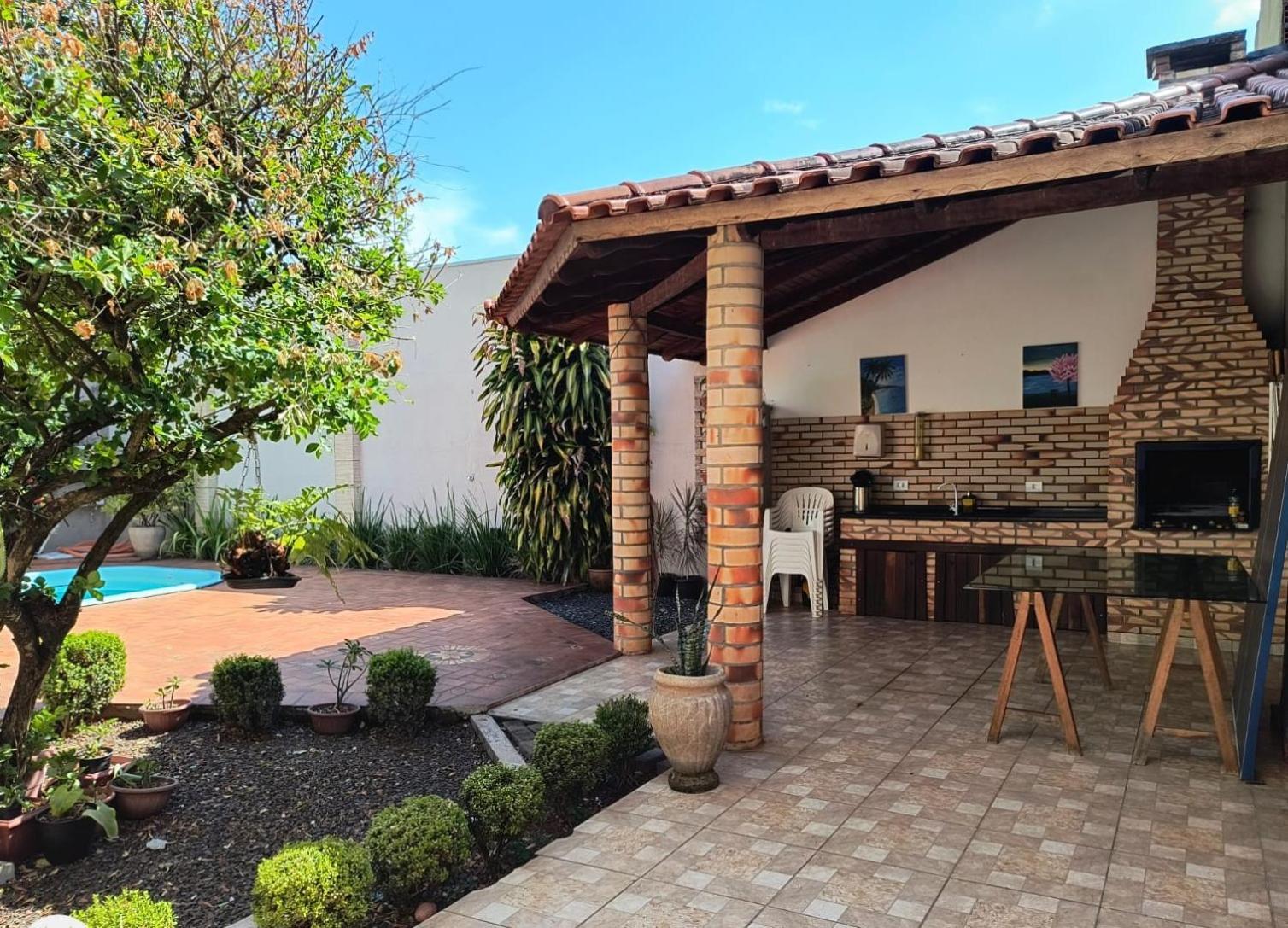 Casa de férias Egra's House - House With Swimming Pool - 7 P Foz do Iguaçu