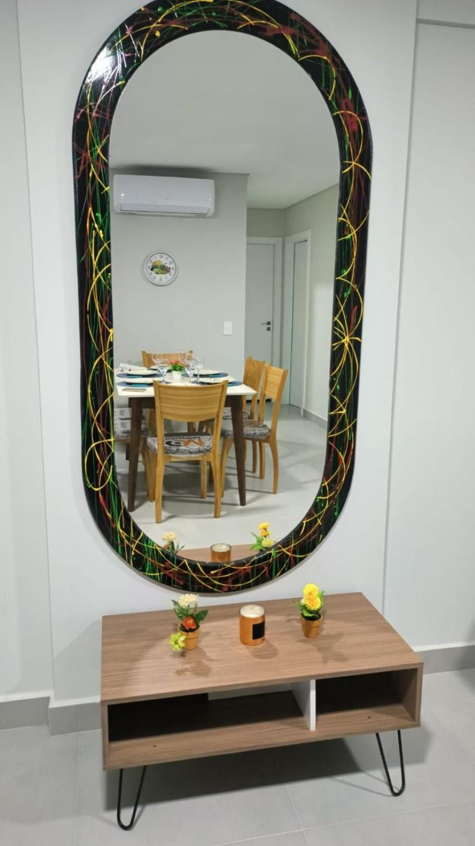Apto Em Area Apartamento