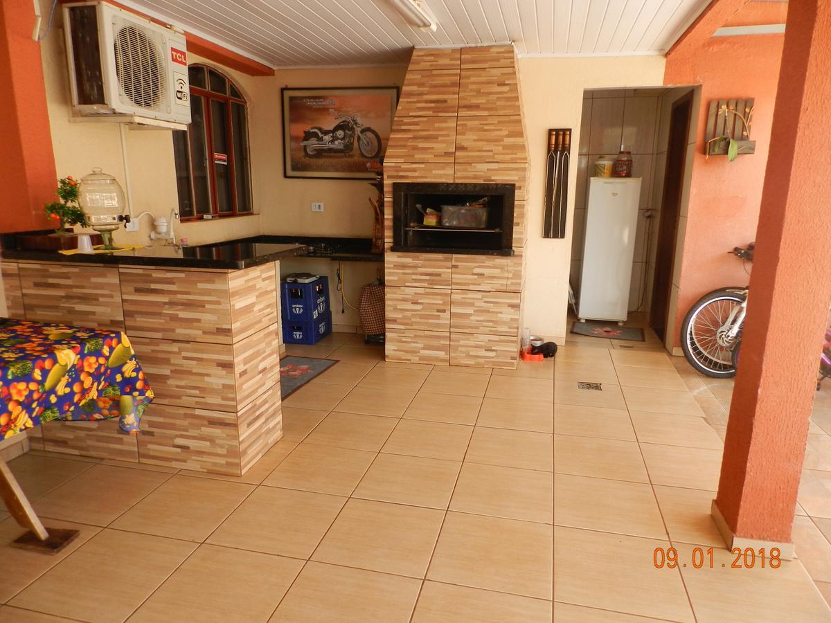 Casa Da Helo Quartos Em Foz Acomodação com café da manhã  Foz do Iguaçu