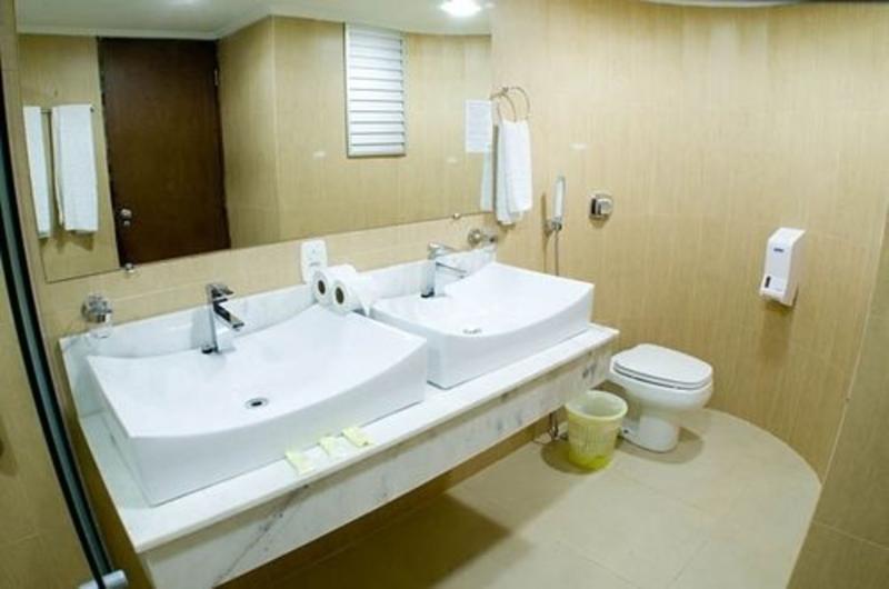 Hotel Lanville Athenee Foz do Iguacu
