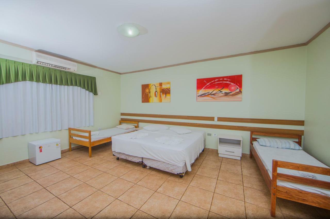 Residencial E Evelina Pensión 2*