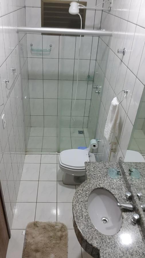 Casa de férias Sobrado amplo e confortável em regiao central Foz do Iguaçu