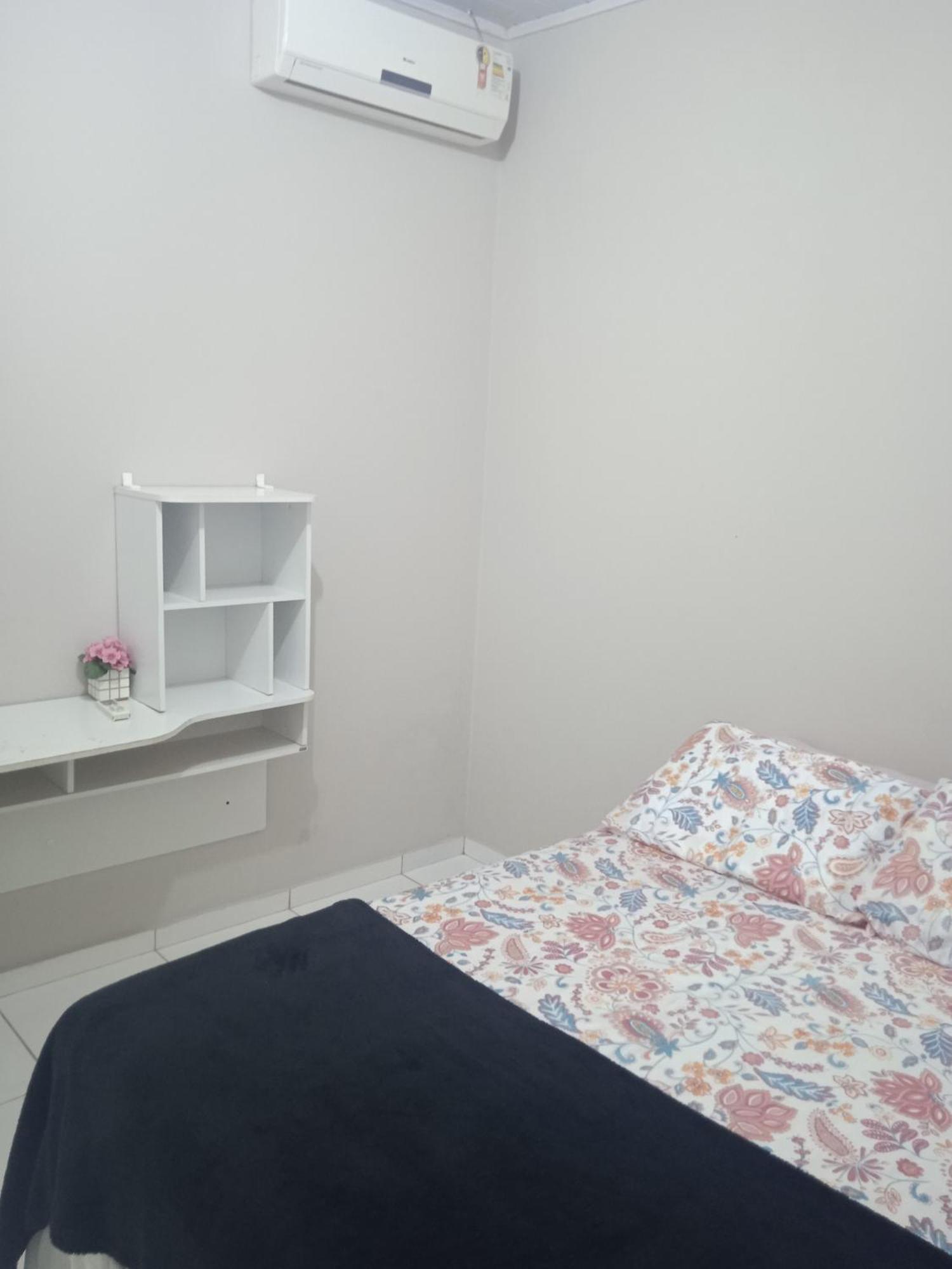 Casa Aconchegante Com Otima Localizacao! Сasa de vacaciones
